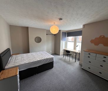 5 bedroom house - Photo 5