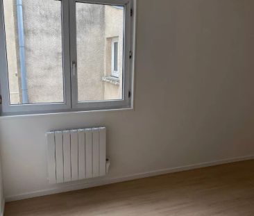 A LOUER APPARTEMENT EN DUPLEX DEUX CHAMBRES A ST QUENTIN 02100 - Photo 5