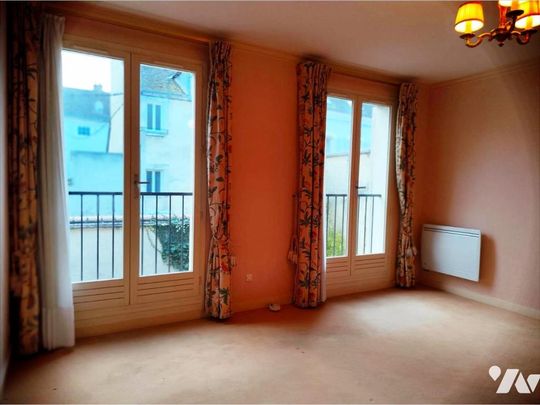 BEL APPARTEMENT F2 (63 m2) AVEC TERRASSE - Photo 1