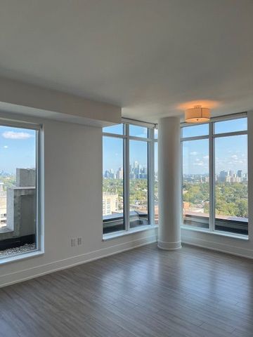 For Lease - 310 Tweedsmuir Avenue Unit# 2203, Toronto, Ontario - Photo 2