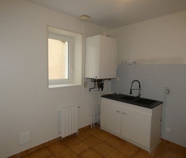 Location Appartement 4 pièces 84m² BLIGNY LES BEAUNE 21200 - Photo 6