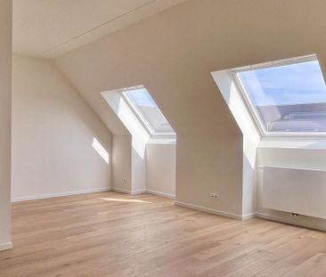 Appartement te huur in Court-Saint-Etienne voor € 1.395 met 3 slaap... - Photo 4
