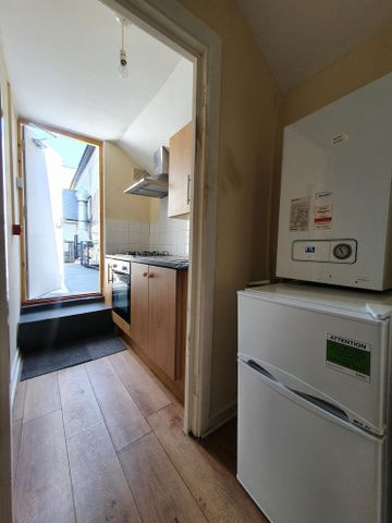 Studio to rent - Photo 4