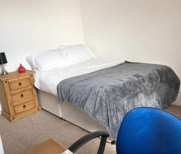 4 bedroom house share to rent - Photo 2