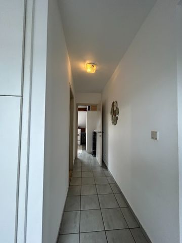 Ruim en Gezellig Appartement met 1 Slaapkamer - Photo 2