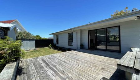 Bedford Road, Marewa - Photo 2