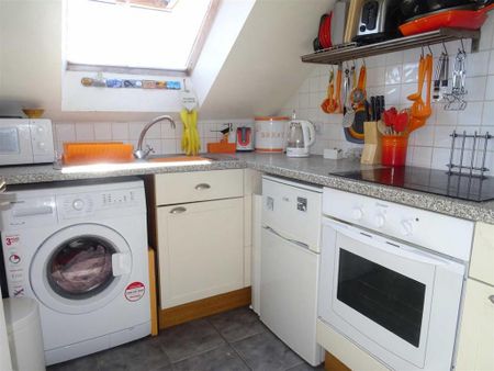 1 bedroom flat to rent - Photo 4
