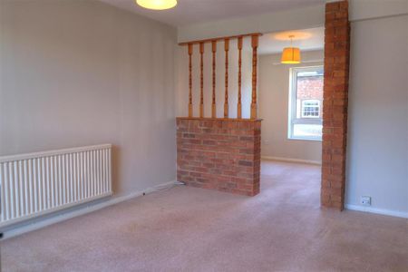 2 bedroom terraced house to rent - Photo 2