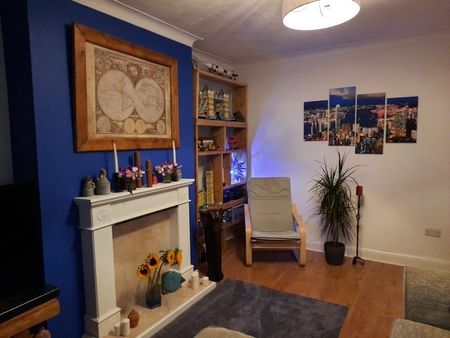 Room in a Shared Flat, Manor Lane, SE12 - Photo 2