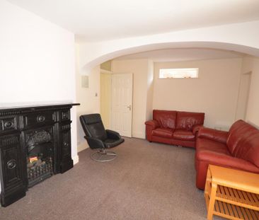Bournemouth Waterloo Road Winton, BH9, Dorset - Photo 2