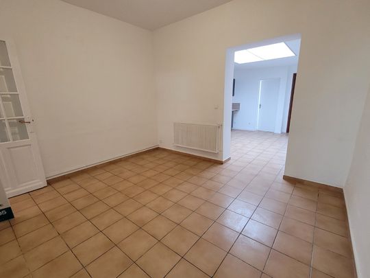 Location Maison 4 pièces 97m² CROIX 59170 - Photo 1