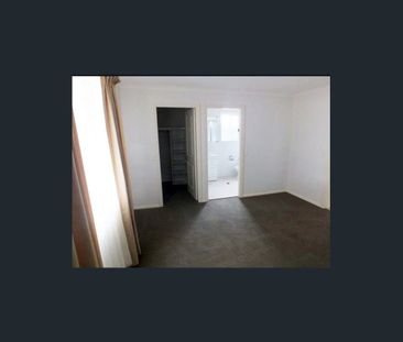 Comfort, Style, and Space - Photo 3