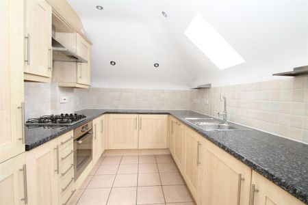 2 bedroom flat to rent - Photo 5