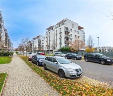 Slunný 2+kk s balkonem v Rezidenci Zelené město – garážové stání v ... - Photo 6