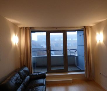 1 bedroom flat to rent - Photo 4