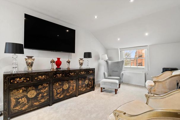 5 bedroom terraced house to rent - Photo 1