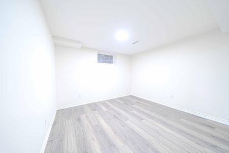 For Lease - 1894 Woodview Avenue Unit# Bsmt, Pickering, Ontario - Photo 3