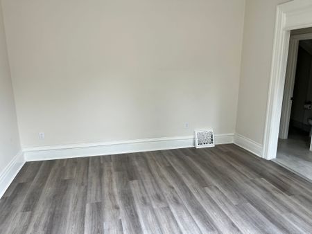 For Lease - 133 Stinson Street Unit# 1, Hamilton, Ontario - Photo 5