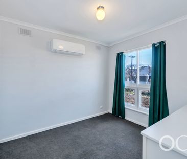 Open the Door To City-Fringe Comfort - Photo 1