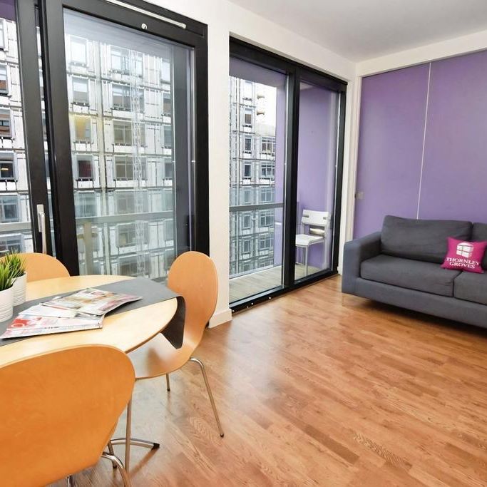 1 bedroom flat to rent - Photo 1