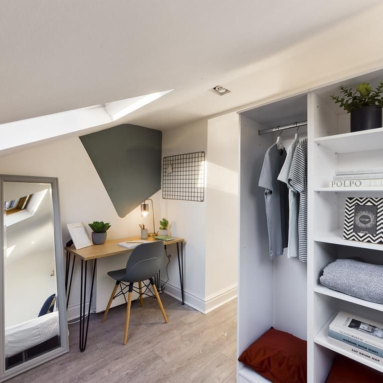 6 bedroom house to rent - Photo 1