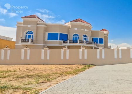 Signature Living - Private Pool - Ready to Move - Photo 3