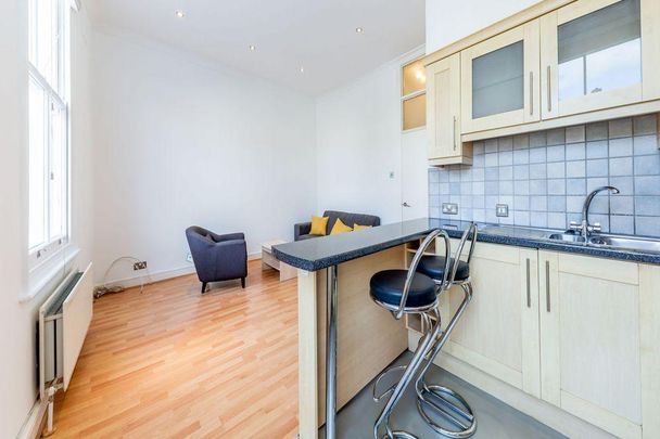 1 bedroom flat to rent - Photo 1
