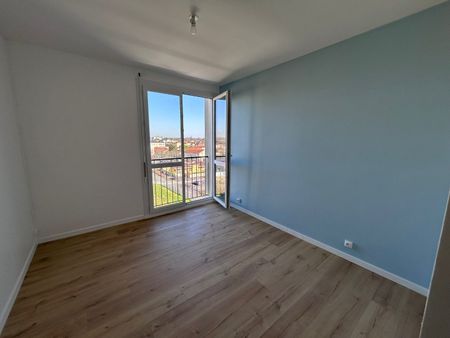 Location Appartement 3 pièces 62m² COGNAC 16100 - Photo 3