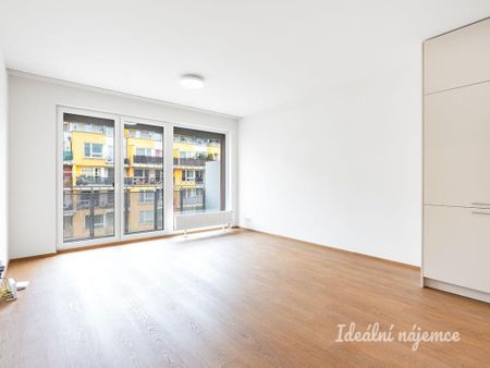Pronájem bytu 1+kk 35 m2 - Фото 4
