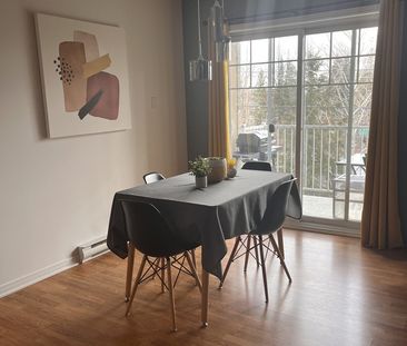 Grand 4 1/2 Style Condo à Saint-Canut - Photo 2