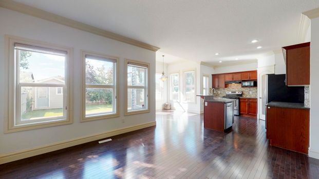 11713 13A Avenue Southwest - Photo 1