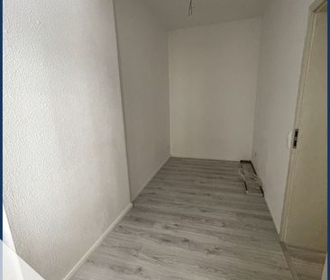 Hochwertig Sanierte 2Raumwohnung im Herzen Sudenburg, mit Balkon und Küche - Photo 1