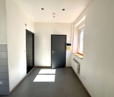 Location Appartement 1 pièce 15m² TOURCOING 59200 - Photo 1