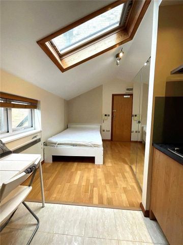 Studio to rent - Photo 4