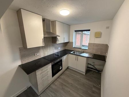 1 bedroom flat to rent - Photo 5