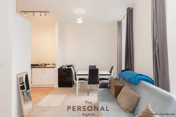 1 bedroom property to rent in Epsom - Photo 1