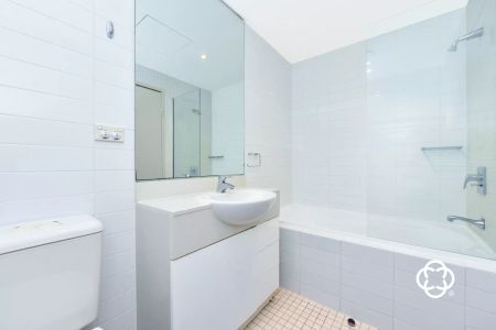 123/25 Bennelong Parkway, 2127, Wentworth Point Nsw - Photo 4