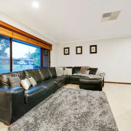 38 Lennox Drive - Photo 2