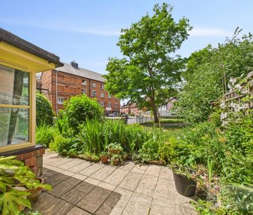 2 bedroom ground floor flat to rent - Photo 5