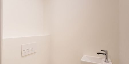 Appartement te huur in Antwerpen voor € 1.000 met 2 slaapkamers - Photo 3