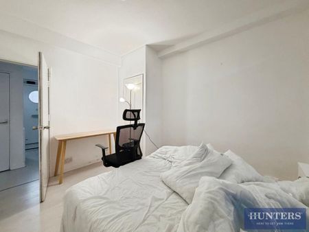 3 bedroom flat to rent - Photo 3