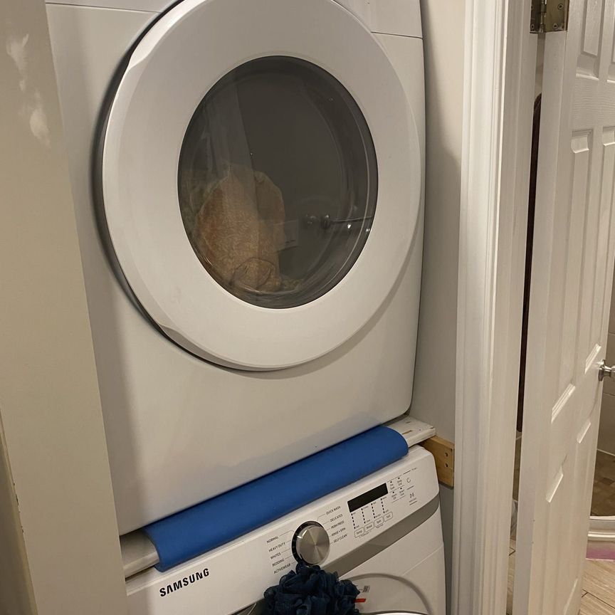 For Lease - 42 Mccrimmon Crescent Unit# Basement, Clarington, Ontario - Photo 1