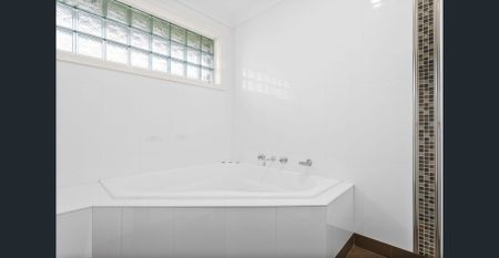 78 Kurrajong Street, Windang, NSW 2528 - Photo 3