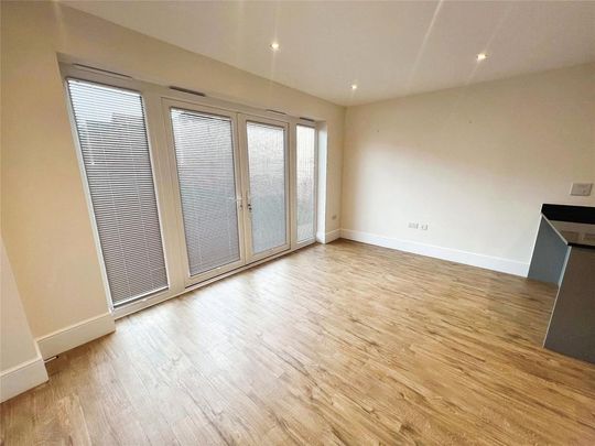 3 bedroom detached house to rent - Photo 1