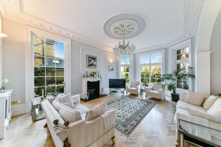 11 bedroom detached house to rent - Photo 2