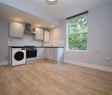 College Grove View, Wakefield, WF1 - Photo 6