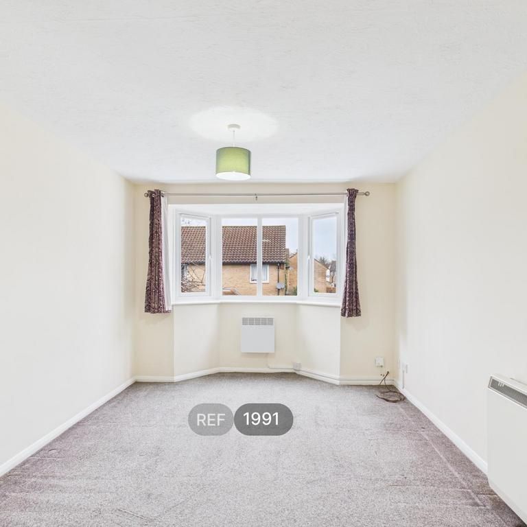 1 bedroom flat to rent - Photo 1