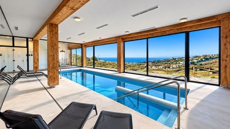 Top Floor Apartment · El Paraiso - Photo 2