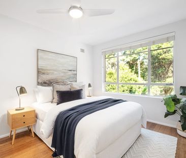 Fully renovated security apartment embraced in a tranquil parkside ... - Photo 3