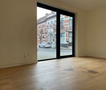 Gelijkvloers appartement met 3 slaapkamers en zonnige tuin. - Foto 6